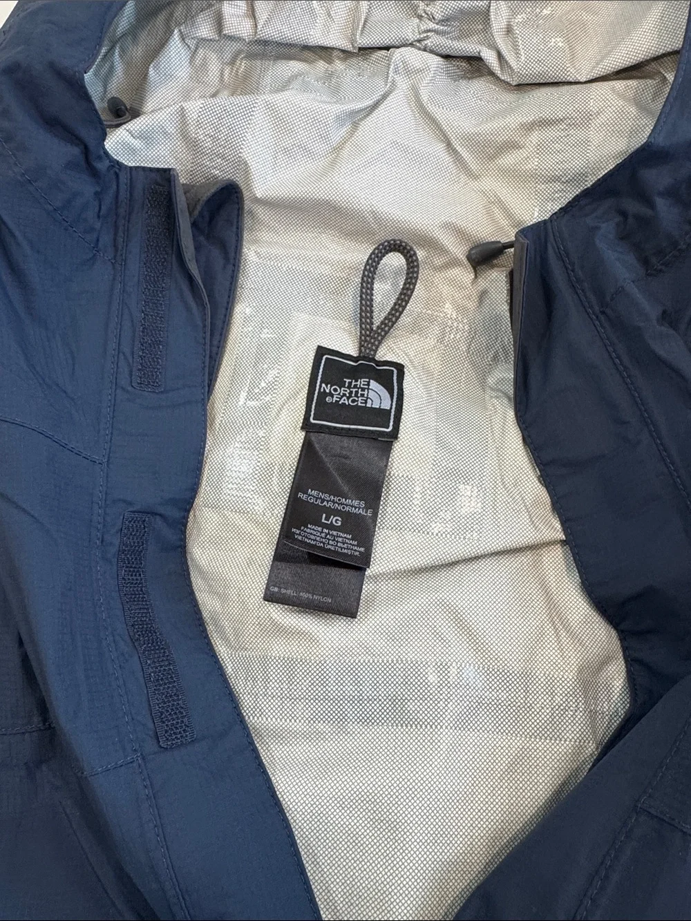 The North Face Men’s Navy Blue Hooded Rain Resistant Jacket